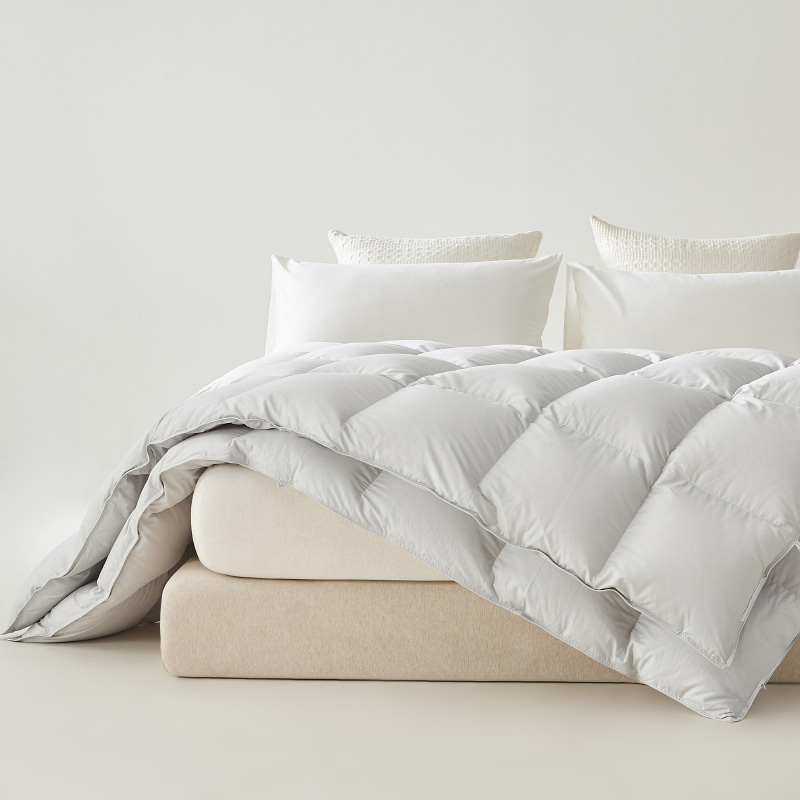 Trapunta di velluto con piuma a pressione zero