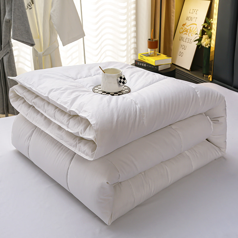 Velvet set-down in fibra di bambù queen-size a 4 pezzi